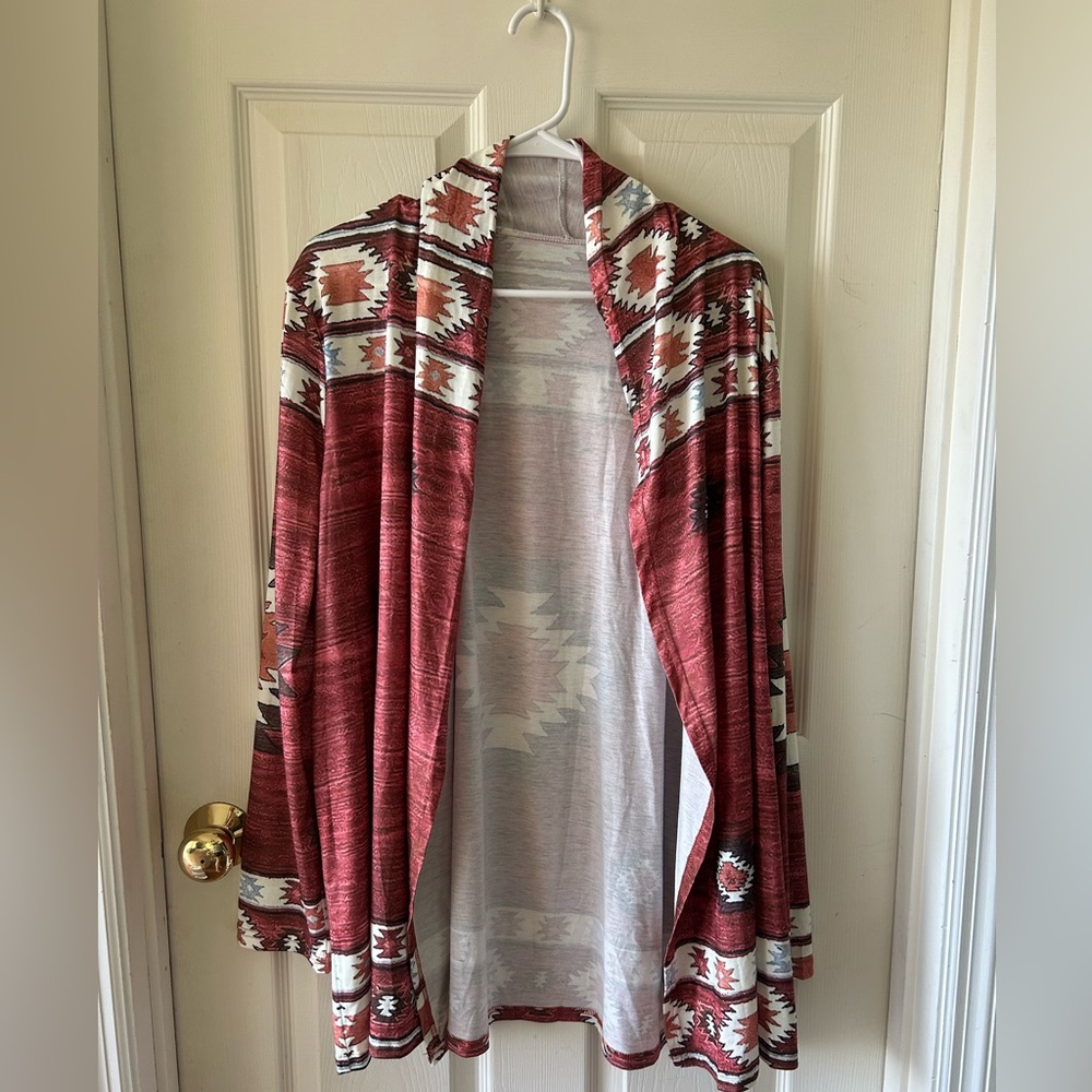 Women’s Aztec Design Cardigan